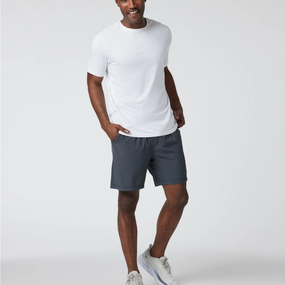 Vuori Mens Strato Tech Tee - XL